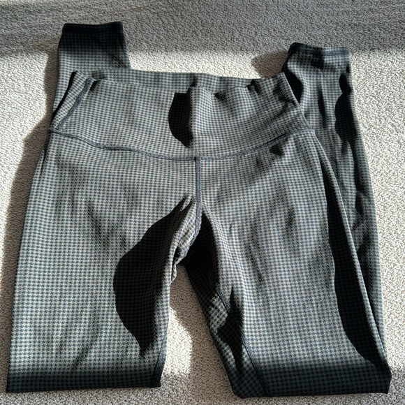 Alo yoga Micro houndstooth leggings - Picture 3 of 7